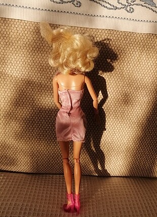  Beden Orjinal, eklemli Mattel barbie bebek. 