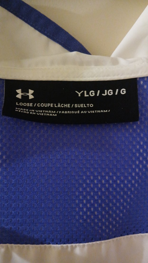 Under Armour yağmurluk - Görsel 3