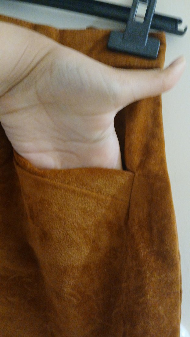 Düğmeli Kadın Kahverengi Kadife Mini Şort - Görsel 4