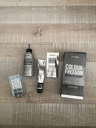 Sephora Colour Freedom Metalic Glory Gri Saç Boyası
