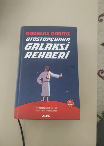 Otostopçunun Galaksi Rehberi - Douglas Adams