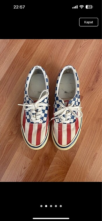 Vans Vans era
