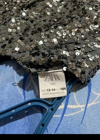 Gri Parlak Pullu Kız Elbisesi - Görsel 4