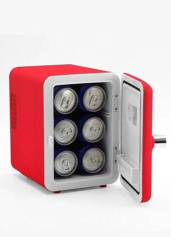 Hiç kullanılmamış mini içecek ve kozmetik buzdolabı,4 litre 220