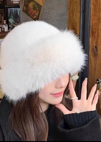 Beyaz Kürklü Kadın Şapka - Görsel 5