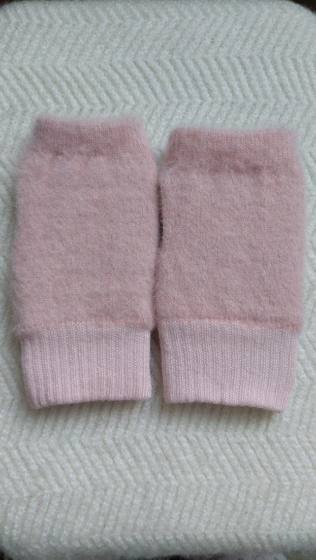Pembe Örgü Yarım Parmak Kadın Eldiveni - Görsel 3
