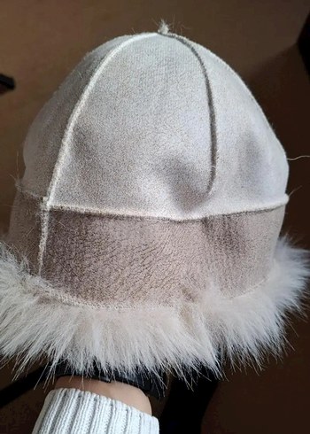 Bej Peluş Kadın Şapka - Görsel 3