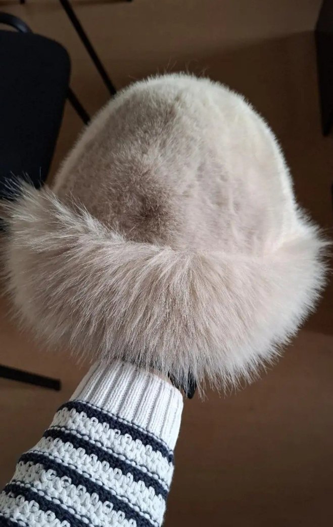 Bej Peluş Kadın Şapka - Görsel 2