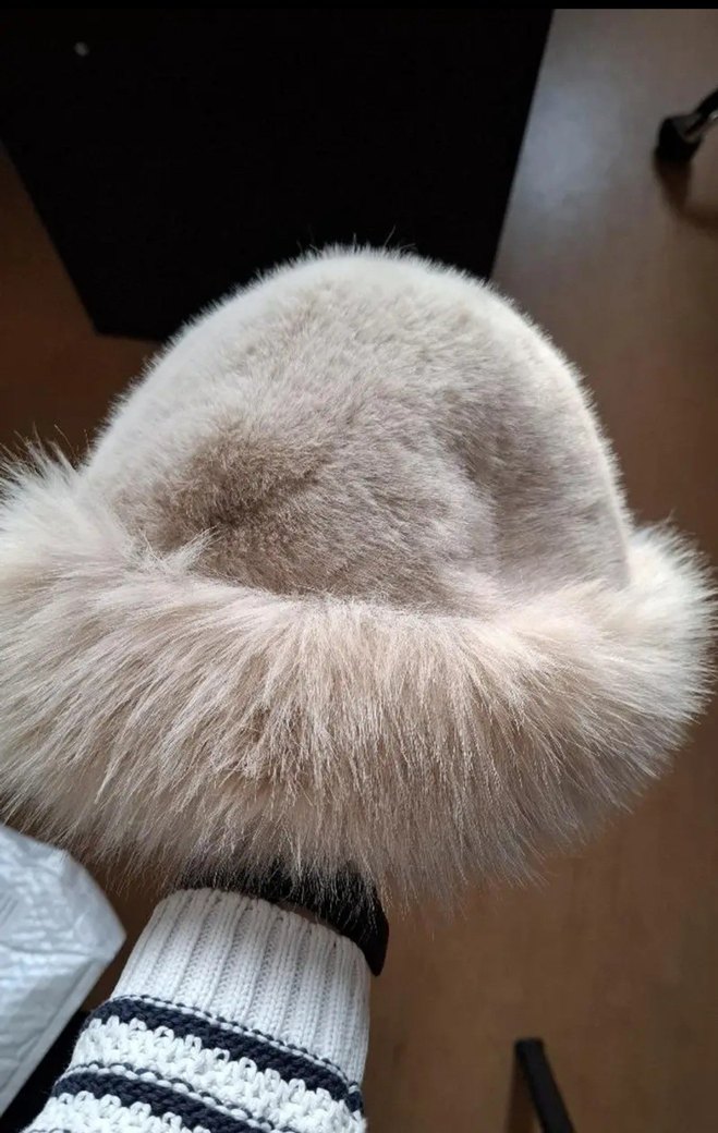 Bej Kürklü Kadın Şapka - Görsel 3