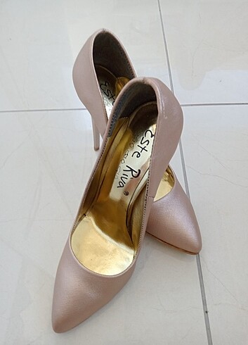 Estee Lauder Ayyakabı
