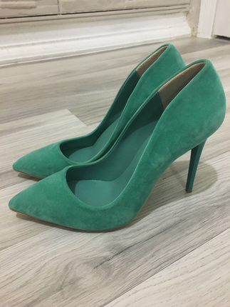 Diğer Yeşil Stiletto