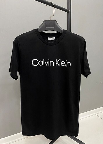 Calvin Klein T-Shirt 