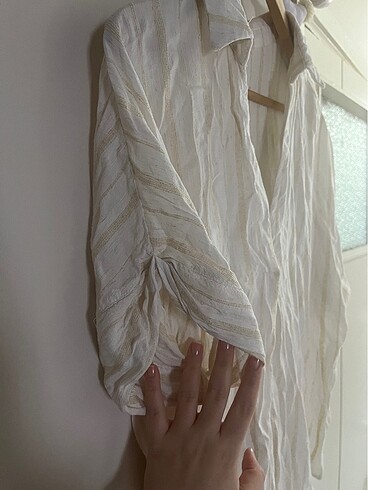 Beyaz yazlık gömlek - Görsel 3