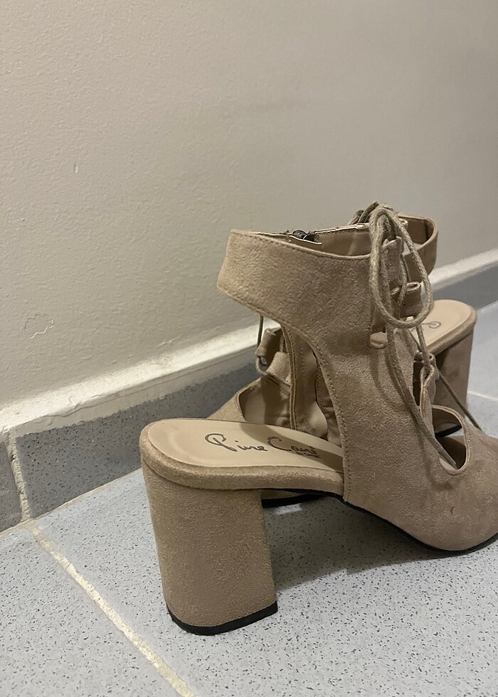 Nude Bağcıklı topuklu ayakkabı - Görsel 3