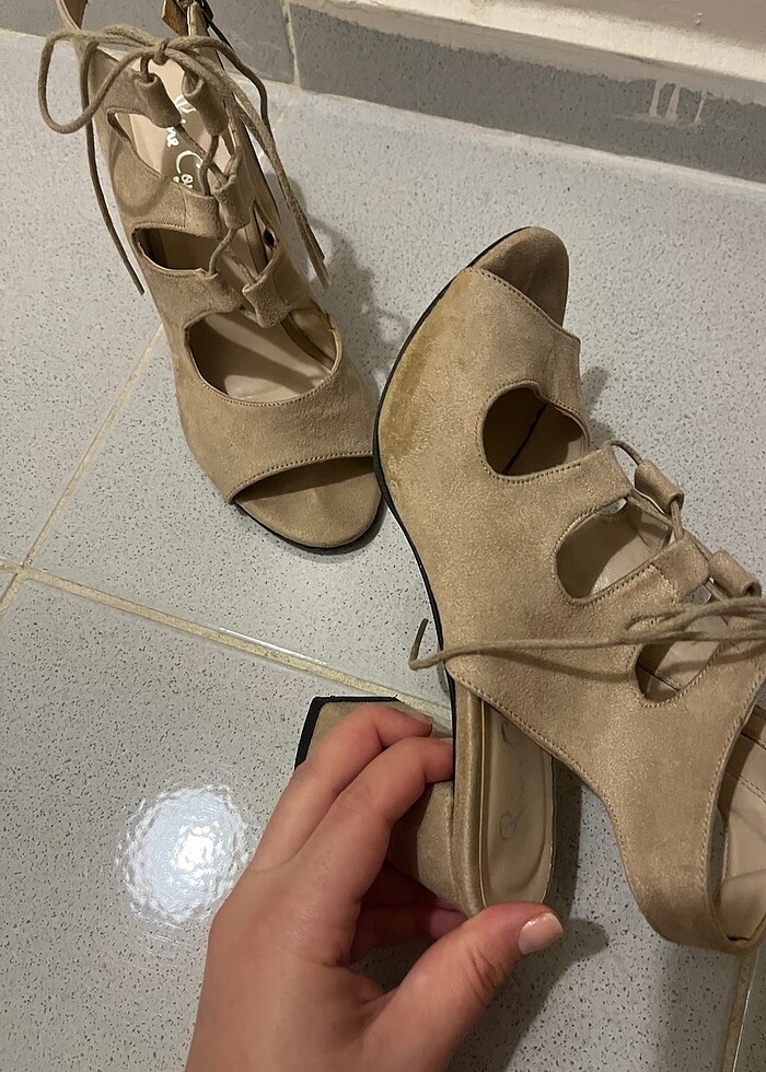 Nude Bağcıklı topuklu ayakkabı - Görsel 4