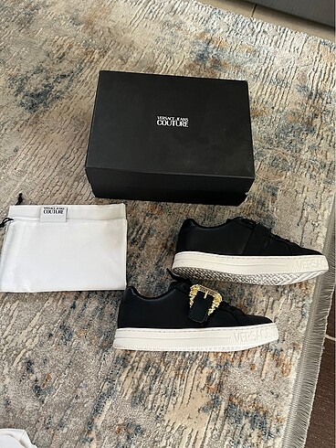39 Beden Versace