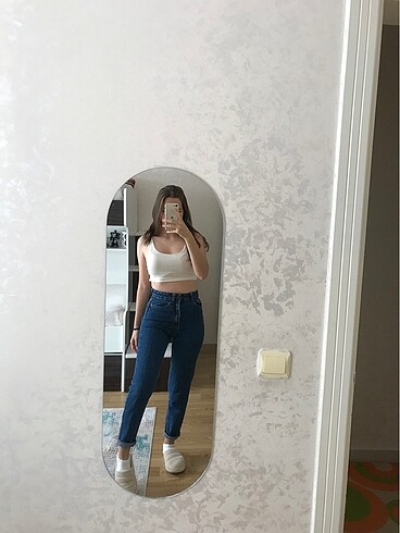 mom jean