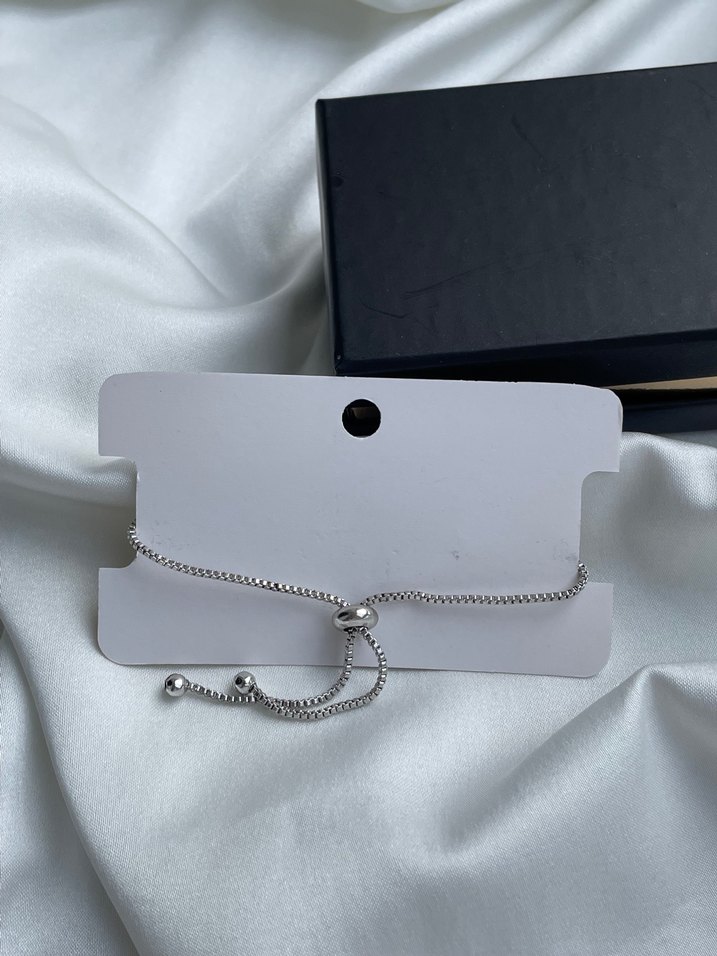 Zincir Detaylı Minimalist Göz Bileklik - Görsel 3