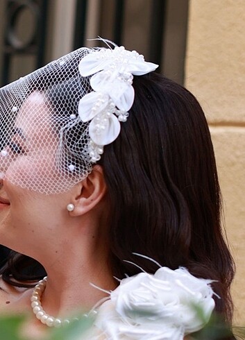 Beden Nikah saç aksesuarı