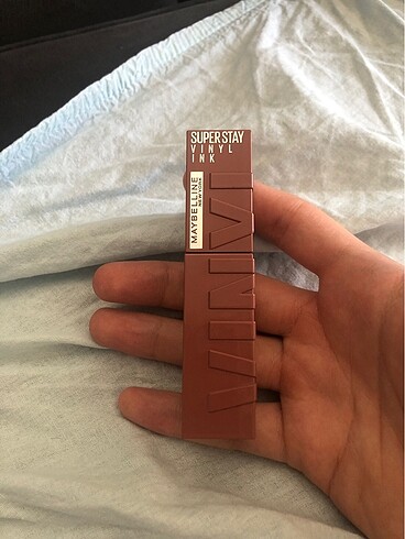 Maybelline vinyl ruj 35 cheeky