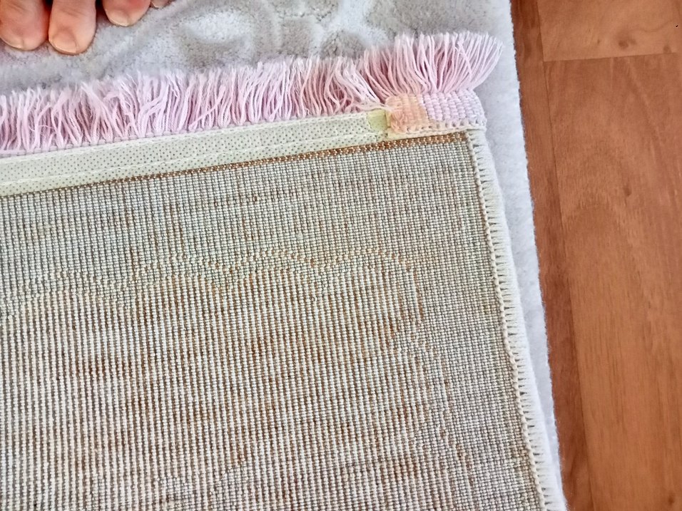 4 metrekare halı pudra krem renk tonu arkası böyle - Görsel 3