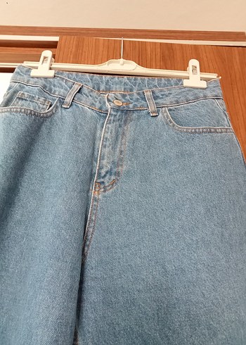 Mavi Bol Kesim kadın kot pantolon 40 beden az kullanildi - Görsel 2