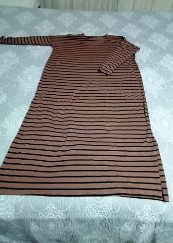 Çizgili Uzun Kollu penye elbise boy ölçüsü 1 metre 25 santim - Görsel 3