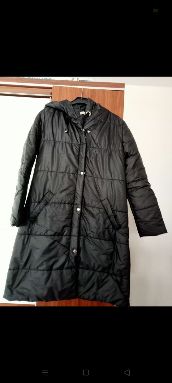 Düğmeli Siyah Kadın Uzun Kışlık Mont 2 kez giyildi - Görsel 4