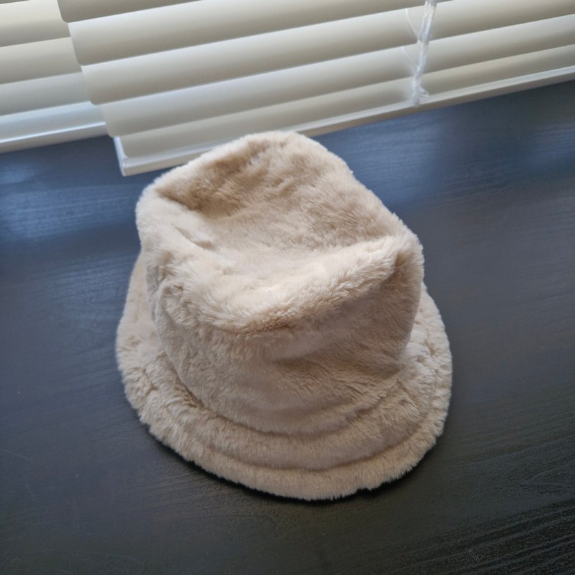 Peluş Şapka - Görsel 2