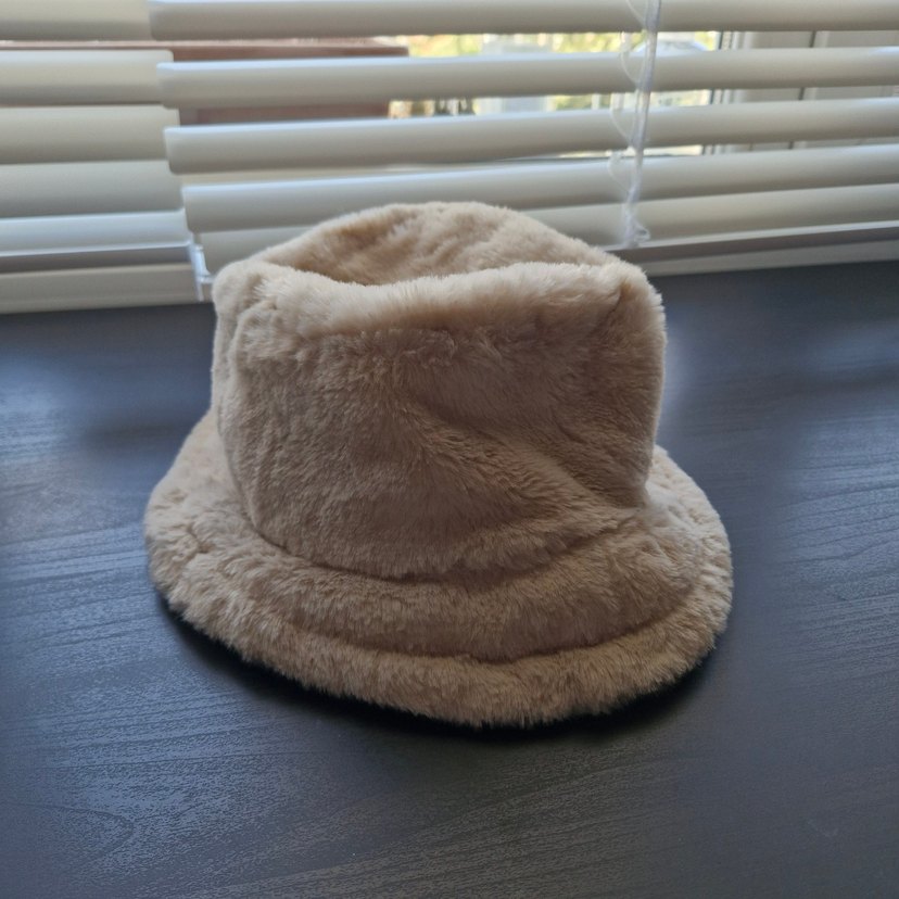 Peluş Şapka - Görsel 4