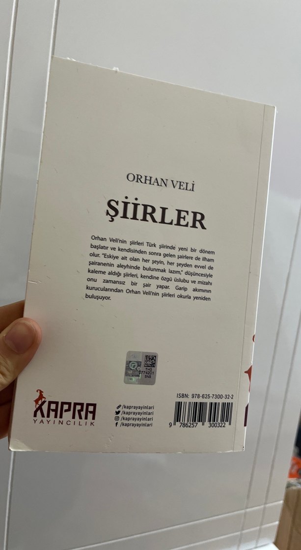 Orhan Veli Şiirler Kitabı Kapaklı - Görsel 2