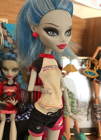 Monster High Ghoulia Yelps