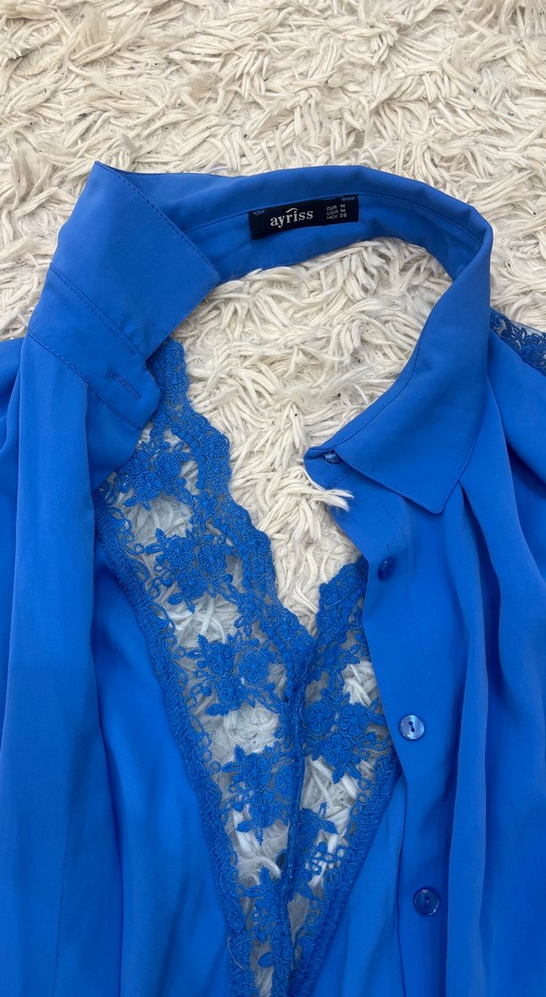 Dantel Detaylı Mavi Kadın Gömlek - Görsel 2