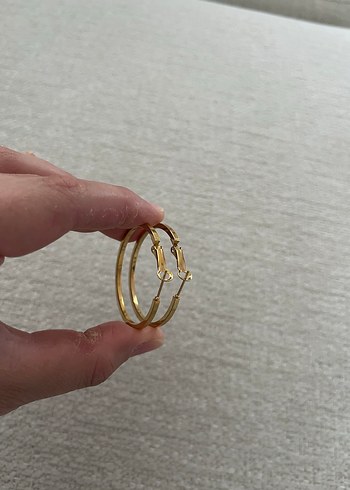 Altın Renkli Halka Küpe ÇELİK - Görsel 2