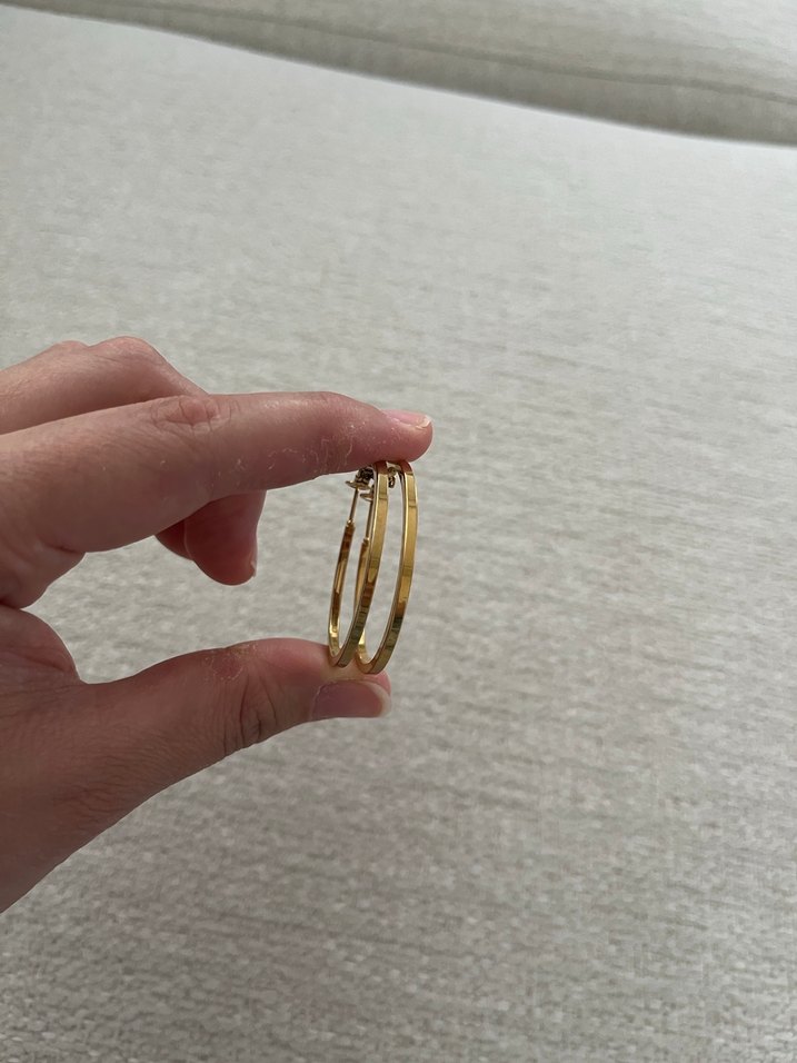 Altın Renkli Halka Küpe ÇELİK - Görsel 3