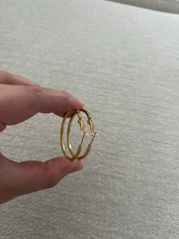 Altın Renkli Halka Küpe ÇELİK - Görsel 2