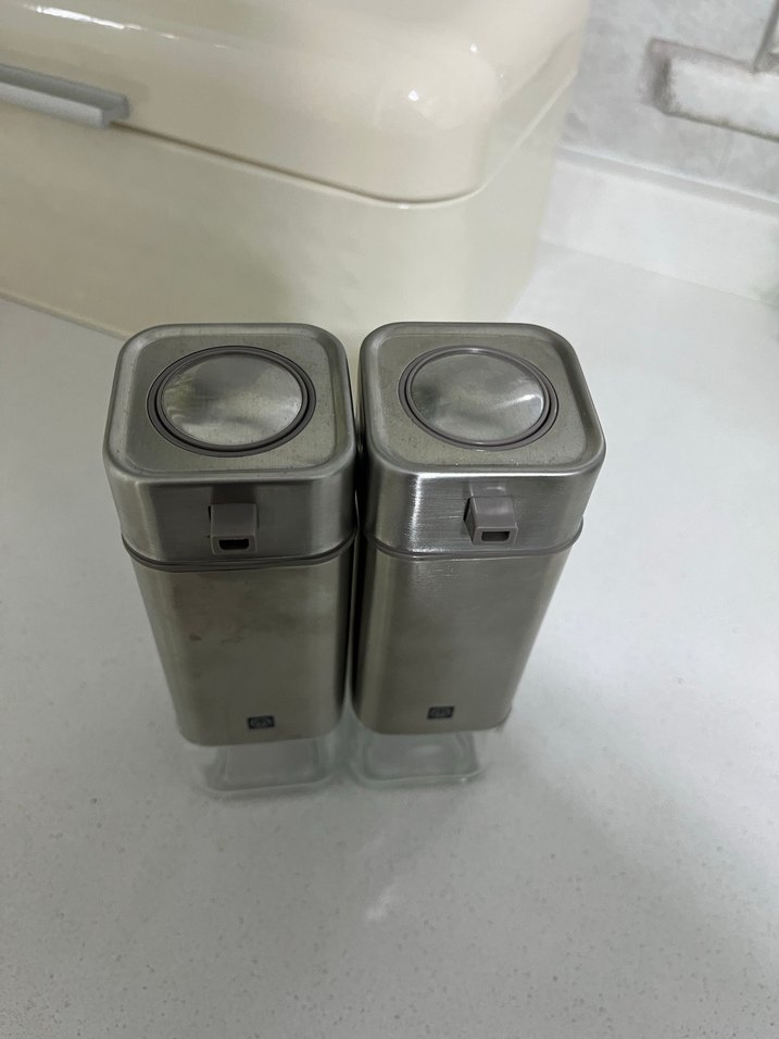 Gri Cam ve Metal Yağlık Sirkelik Seti - Görsel 2