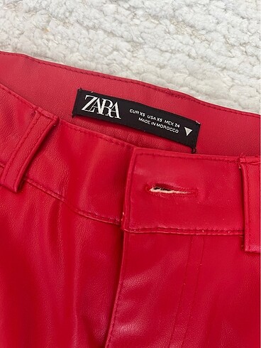 Zara kırmızı deri pantolon - Görsel 5