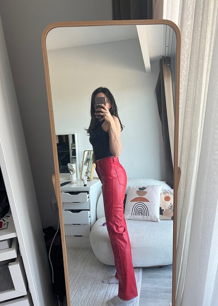 Zara kırmızı deri pantolon - Görsel 3