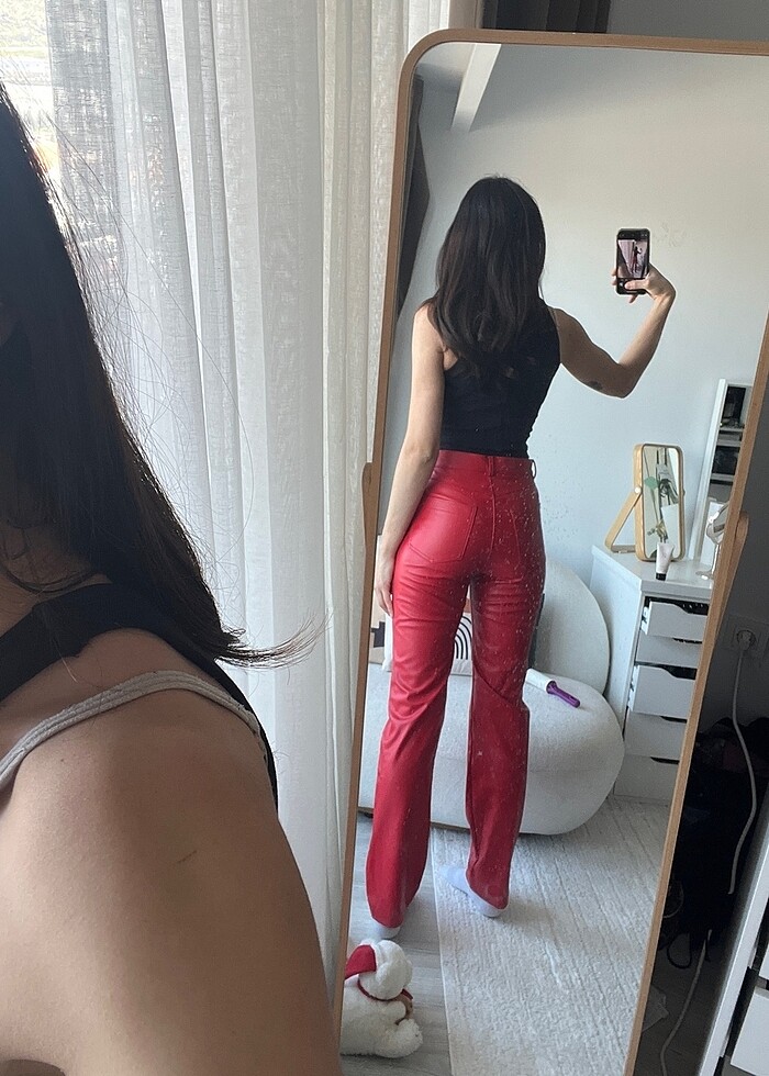 Zara kırmızı deri pantolon - Görsel 4