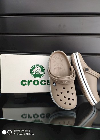 Crocs Bej Kadın Terlikler