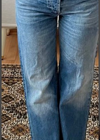 Pull and Bear Acik Mavi Rahat Kesim Denim Jean