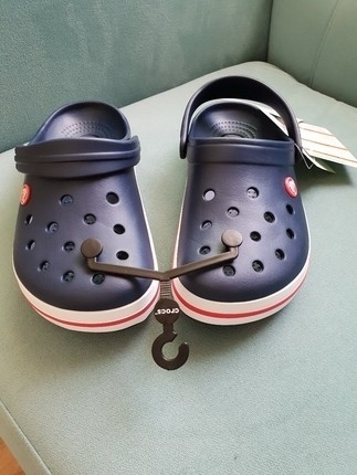 crocs 38