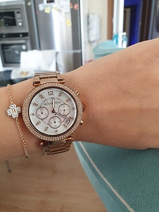 micheal kors saat