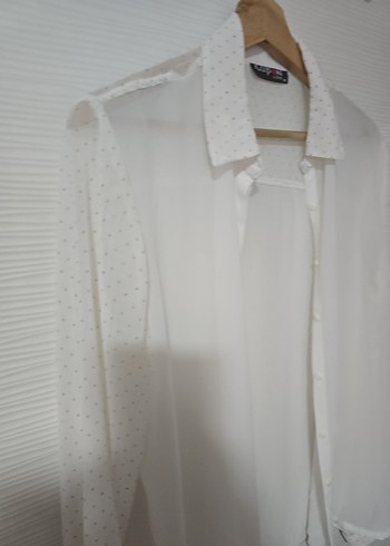 Düğmeli Beyaz Keten Kadın Gömlek - Görsel 2