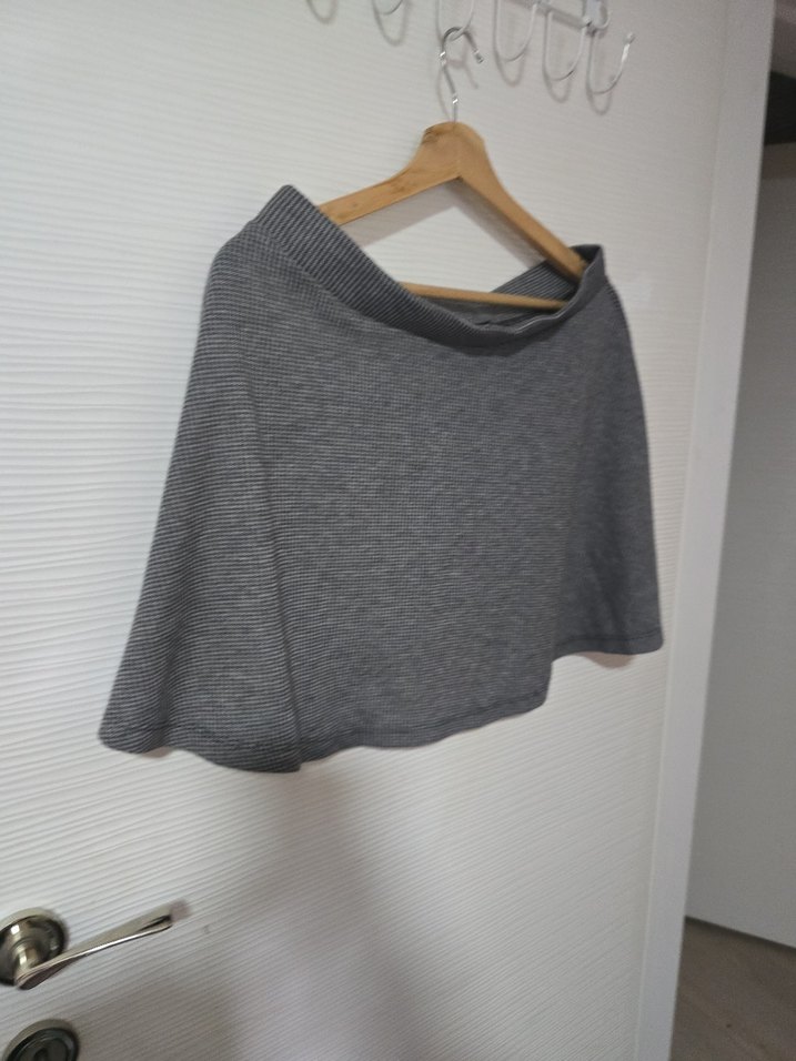 Gri Salaş Mini Kadın Pelerin - Görsel 3