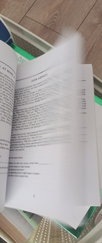  Beden reader at work