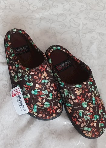 Gezer marka halı terliği Kahverengi Desenli Kadın Terlikler - Görsel 3