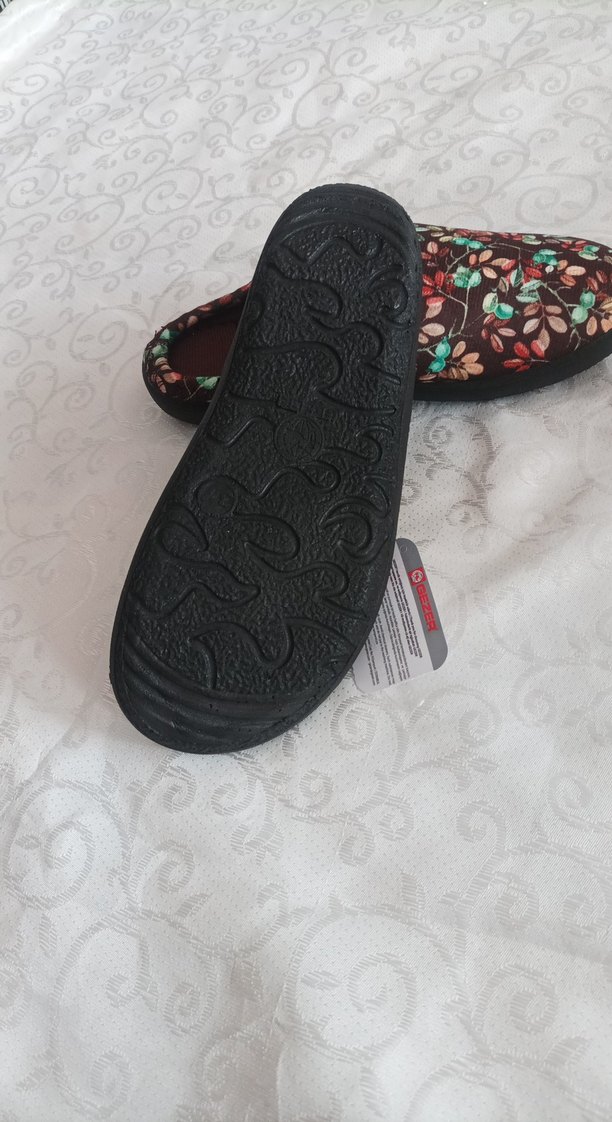 Gezer marka halı terliği Kahverengi Desenli Kadın Terlikler - Görsel 2