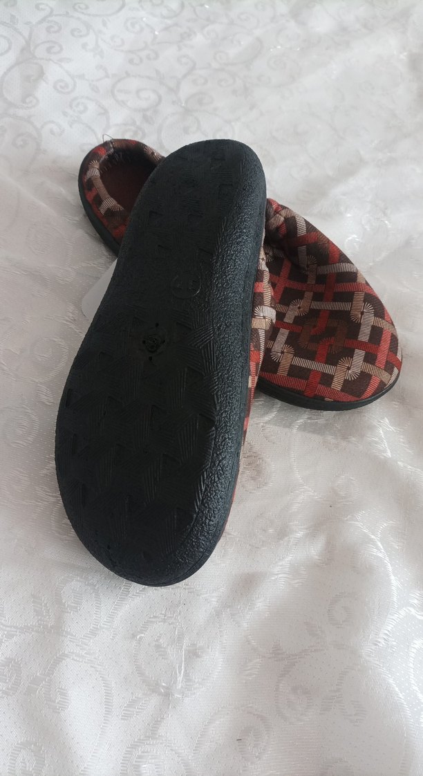 Gezer marka halı terliği Kahverengi Bağlamalı Kadın Ev Terliği - Görsel 2